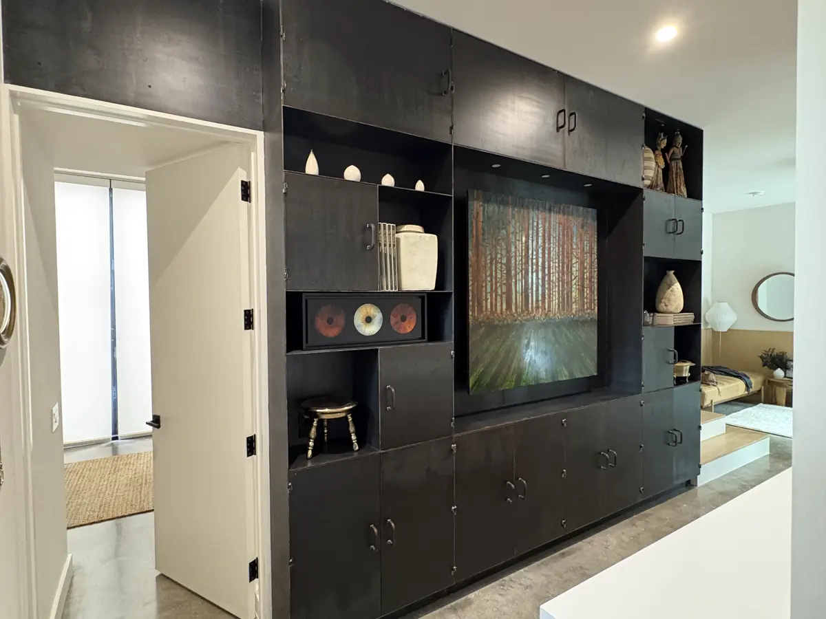 2510 Dryden Residence